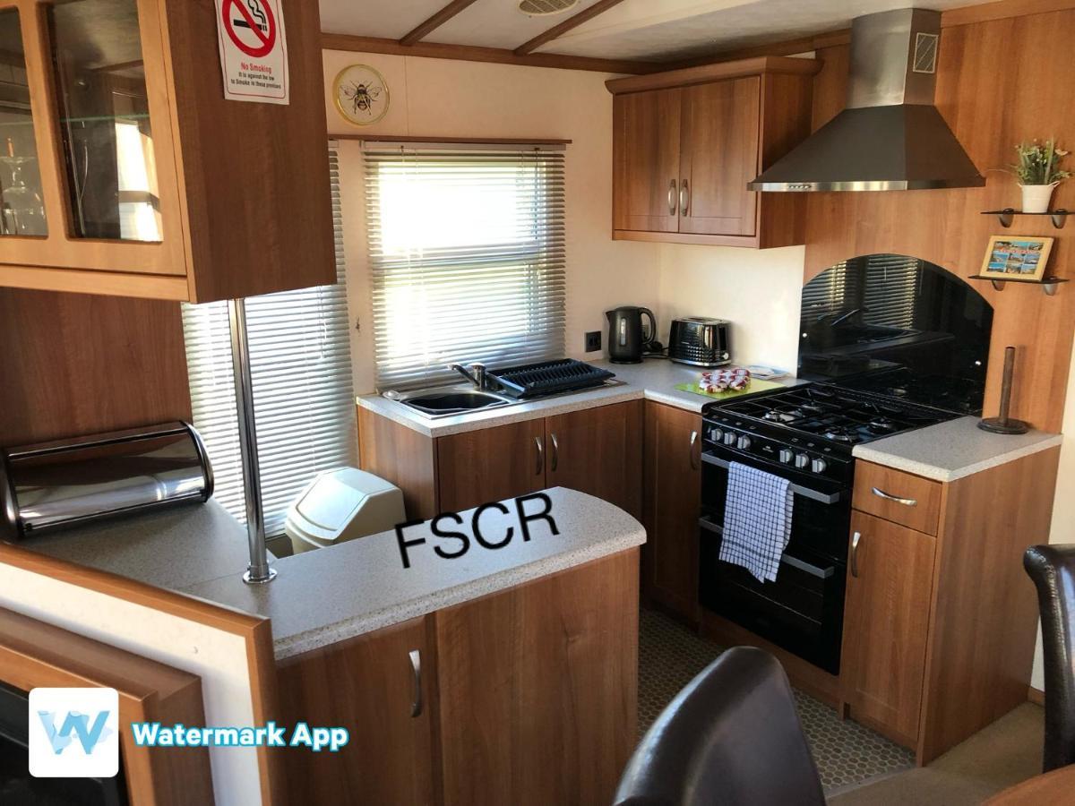First Steps Caravan Rentals Sandown Bagian luar foto
